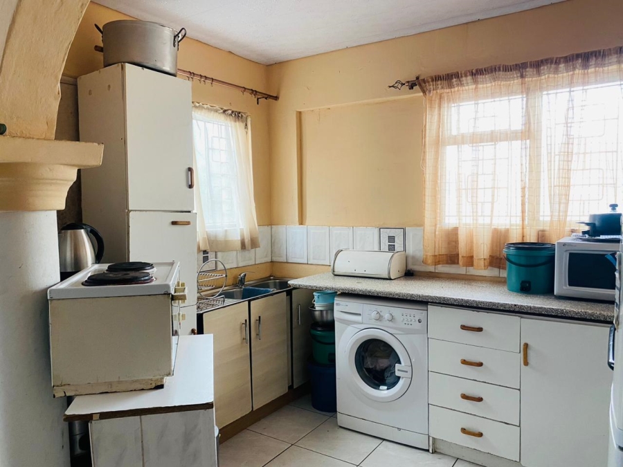 3 Bedroom Property for Sale in Harare Western Cape